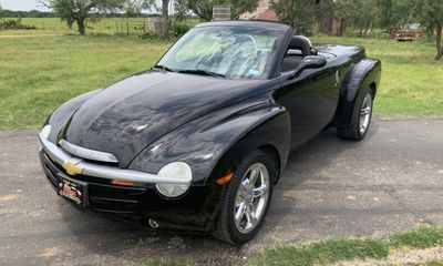 2005 Chevrolet SSR LS