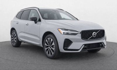 2024 Volvo XC60 Core