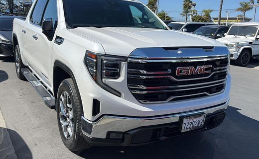 2023 GMC Sierra SLT