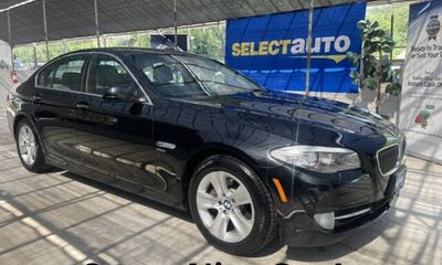 2012 BMW 528xi XI