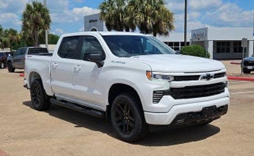 2026 Chevrolet Silverado LT