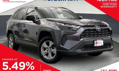 2023 Toyota RAV4 LE