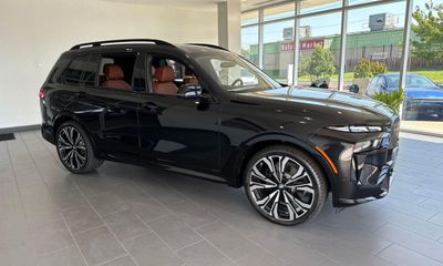 2027 BMW X7 XDRIVE40I