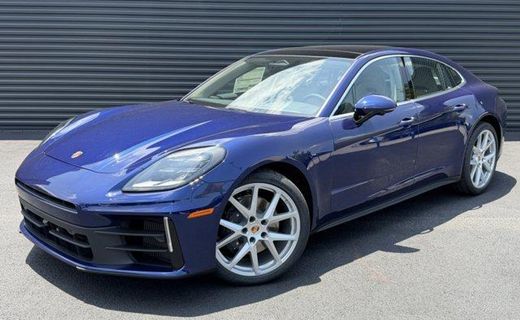 2026 Porsche Panamera