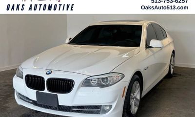 2011 BMW 528i I
