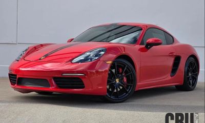 2021 Porsche 718 Cayman S