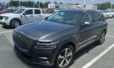 2023 Genesis GV80