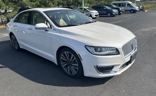 2018 Lincoln MKZ Select