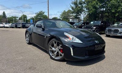 2017 Nissan 370Z Touring