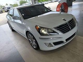 2013 Hyundai Equus