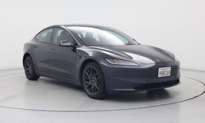 2025 Tesla Model 3 Long Range
