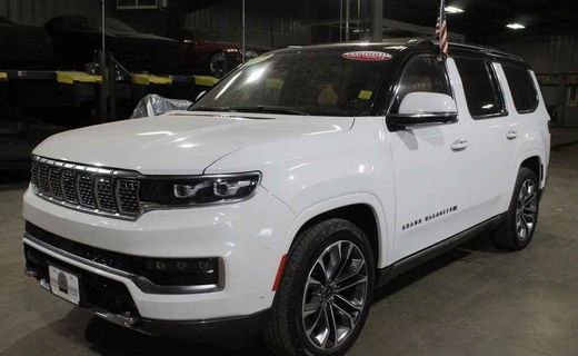 2022 Jeep Grand Wagoneer Series III