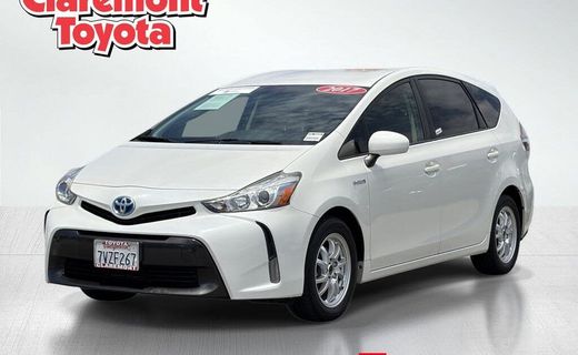 2017 Toyota Prius V Four