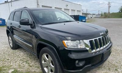 2012 Jeep Grand Cherokee Laredo