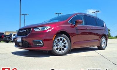 2020 Chrysler Pacifica Touring L