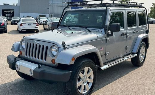 2013 Jeep Wrangler Sahara