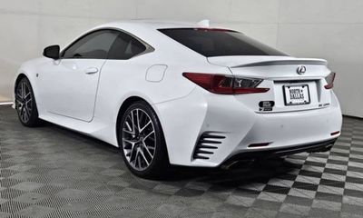 2017 Lexus RC 200T