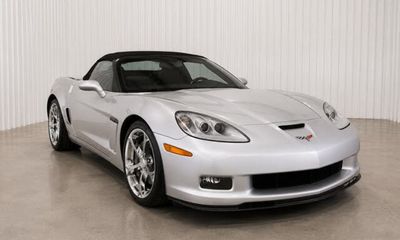 2013 Chevrolet Corvette Grand Sport Custom