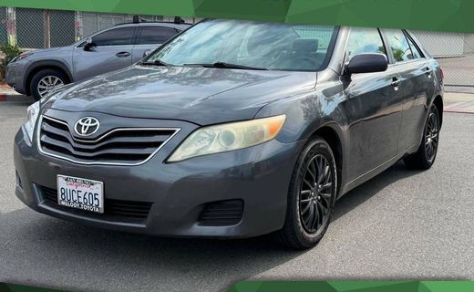 2010 Toyota Camry LE