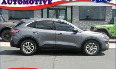 2021 Ford Escape SE Fhev