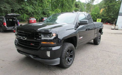 2017 Chevrolet Silverado LT