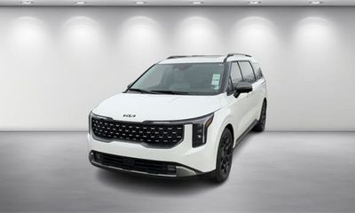 2025 Kia Carnival
