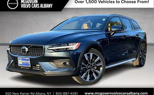 2026 Volvo V60CC Ultra