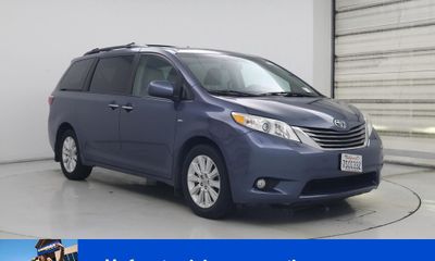 2016 Toyota Sienna XLE