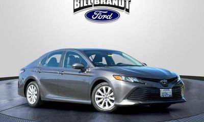 2020 Toyota Camry LE