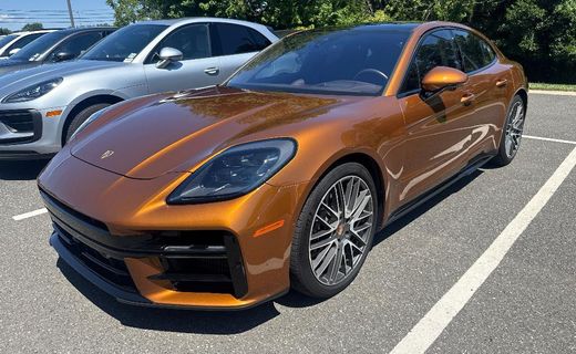 2025 Porsche Panamera GTS