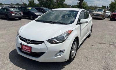 2012 Hyundai Elantra GLS Middle Grade