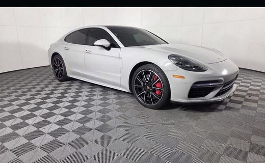 2020 Porsche Panamera