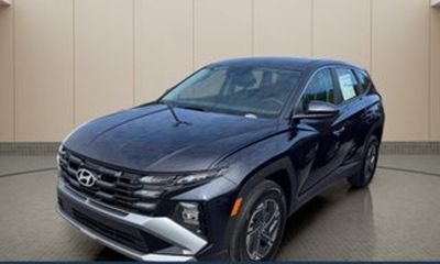 2026 Hyundai Tucson Blue SE