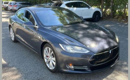 2016 Tesla Model S P100D
