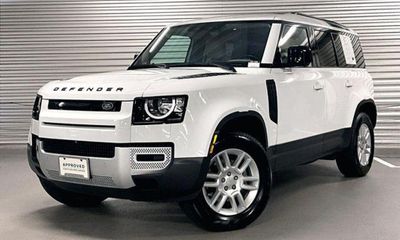 2023 Land Rover Defender 110 S