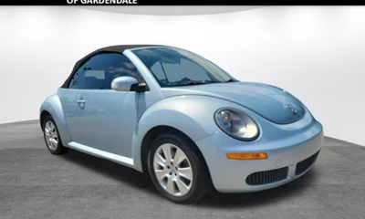 2010 Volkswagen Beetle 25L Convertible