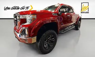 2020 GMC Sierra SLT