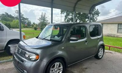 2012 Nissan Cube 18 SL