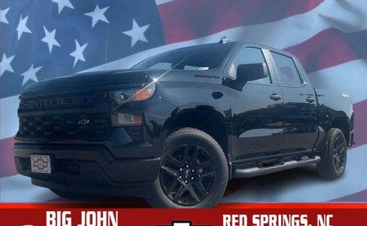 2026 Chevrolet Silverado Custom