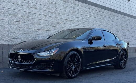 2018 Maserati Ghibli Base