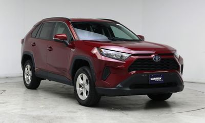 2021 Toyota RAV4 LE HV