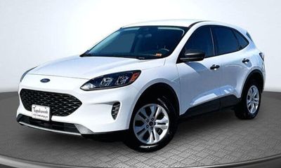 2022 Ford Escape S