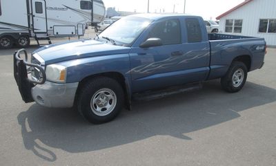 2005 Dodge Dakota ST