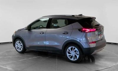 2023 Chevrolet Bolt EUV LT