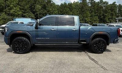 2025 GMC Sierra HD Denali Ultimate