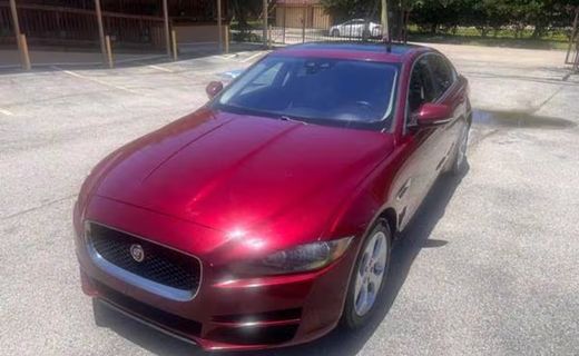 2017 Jaguar XE