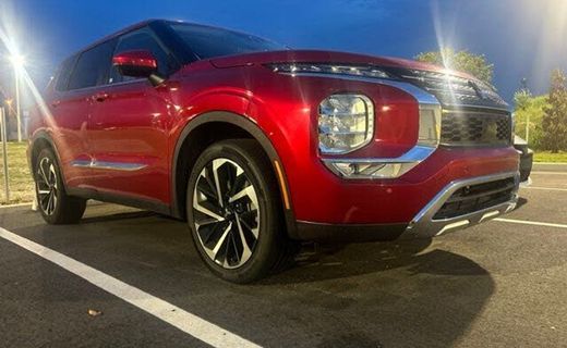 2022 Mitsubishi Outlander SE