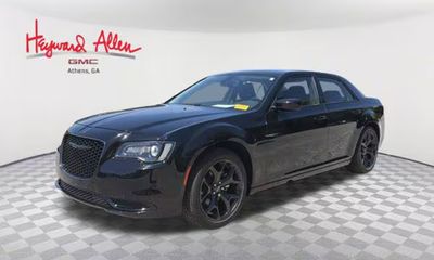 2022 Chrysler 300 Touring
