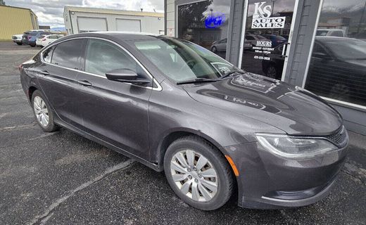 2016 Chrysler 200 LX