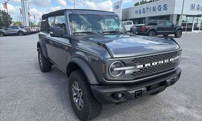 2023 Ford Bronco Base Big Bend